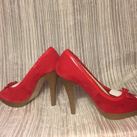 Red peep toe heels!❤️💕 - Picture 4 of 7
